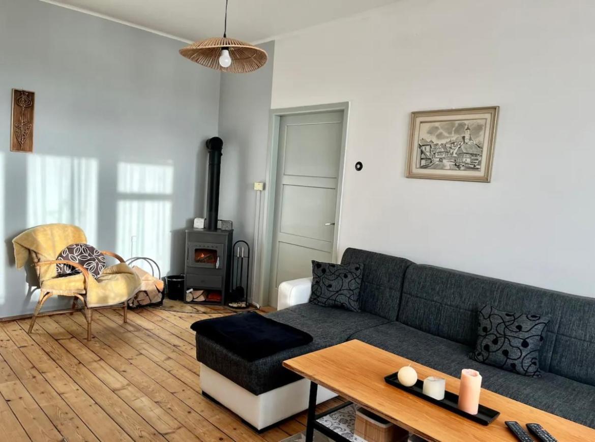 Apartamento Slunny Byt S Krasnym Vyhledem Nové Město nad Metují Exterior foto